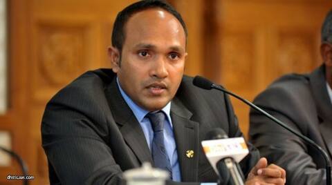 ޑރ. އަފްރާޝީމްގެ ޤާތިލުންގެ މަރުގެ ފަހަތުގައި ކަންބޮޑުވާން ޖެހޭ ކަންތައްތަކެއް ފެންނަން އެބަހުރި : ހޯމް މިނިސްޓަރ