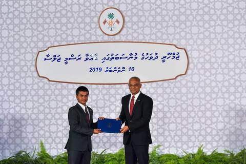 ޙާފިޡުންނަށް ޙާއްސަ މެޑަލްއެއް ދިނުމަށް ރައީސް ޞާލިޙް ނިންމަވައިފި