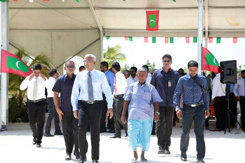 މަރުހަބާ ކިޔަން ސްކޫލް ދަރިވަރުން ނުނެރެން އަންގައިފި