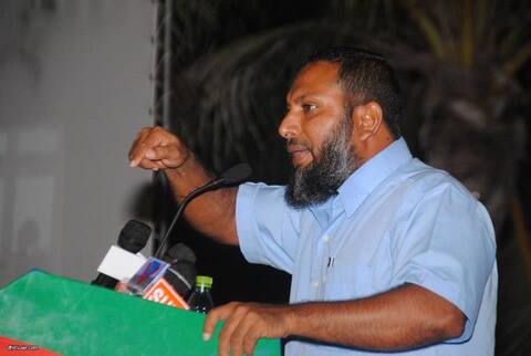 ރާއްޖޭގެ ރައީސަކު އިސްލާމްދީނާ ދެކޮޅަށް ވާހަކަދެއްކުމަކީ ރައްޔިތުން ފަޟީހަތްކުރުން: ޝައިޙް އިމްރާން