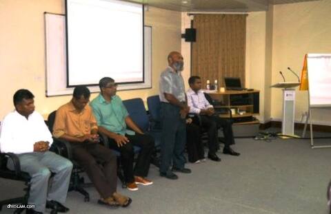 ނިއުސް ރޫމް މެނޭޖްމަންޓް ކޯސް ފަށައިފި