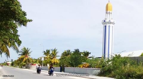 އައްޑޫގައި ޖަމާއަތުގައި ނަމާދު ކުރުން މެދުކަނޑާލައިފި