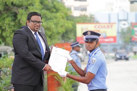 މިނިސްޓަރު އަދީބަށް އަޅުގަނޑު ބަދު ދުޢާއެއް ނުކުރަމެވެ!