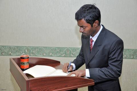 އުނގޫފާރު ދާއިރާގެ ގޮނޑިއަށް ވާދަ ނުކުރެއްވުމަށް އަމީން ނިންމަވައިފި.