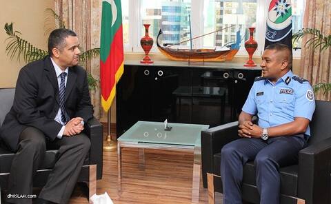 ބަހްރެއިންގެ ރޯޔަލް އެކަޑަމީ އޮފް ޕޮލިސްއިން ދިވެހި ފުލުހުންނާ ގާތް ގުޅުމެއް ބާއްވަނީ