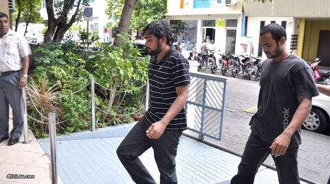 ހަސަން އަބޫބަކުރު މަރާލިކަމަށް ތުހުމަތު ކުރެވޭ 2 މީހުނާ ދެކޮޅަށް ހެކި ހުށަހަޅައިފި