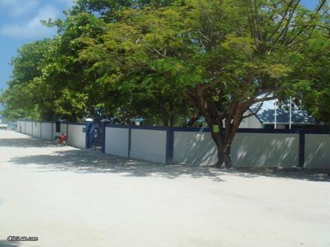 ގައްދޫގައި ވެސް އަންހެން ކުއްޖަކާއި ބަދުއަޚްލާޤީ ޢަމަލު ހިންގި މައްސަލައެއް ފެންމަތިވެއްޖެ