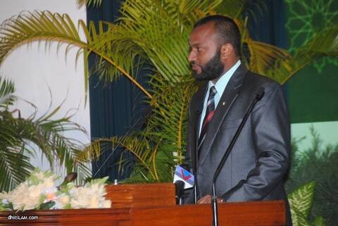 މި އަހަރުގެ ތެރޭގައި 28 މިސްކިތެއް އެޅުމުގެ މަސައްކަތް ފަށާނެ ކަމަށް އިސްލާމިކް މިނިސްޓަރ ޝަހީމް ވިދާޅުވެއްޖެ