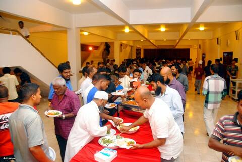 އިސްލާމީ މަރުކަޒުގައި ބޮޑު ރޯދަވިއްލުމެއް ބާއްވައިފި