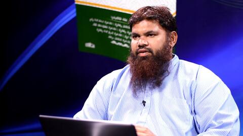 ރަނގަޅު މަގާއި އެކަށީގެންވާ އެހީތެރިކަން ހޯދަން މަސައްކަތް ނުކުރާނަމަ އިންސާނާ ނަފްސާނީ ހާލަތަކަށް ވައްޓާލާ: ޝެއިޚް ހަސަން ފިކުރީ