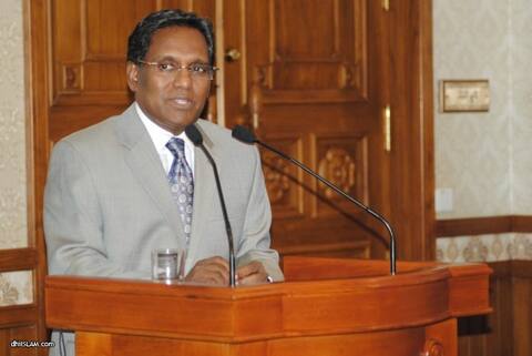 ޑރ. ވަޙީދު... ބާޣީއެއްތަ؟؟