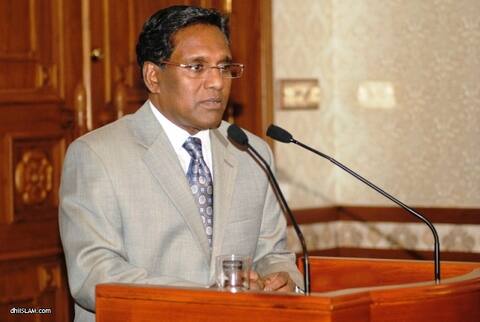 އަދާލަތު ޕާޓީގެ ބައެއް ބޭފުޅުން ހަރުކަށި ވިސްނުން ގެންގުޅޭ ކަމަށް ރައީސް ވަހީދު ވިދާޅުވެއްޖެ