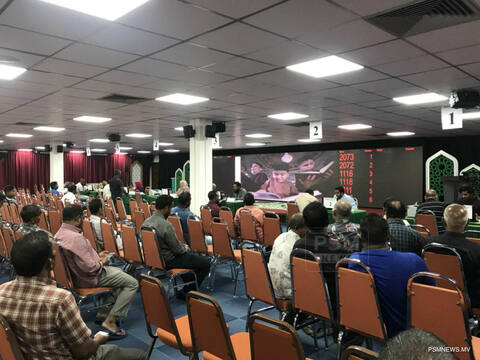 ފިޠުރު ޒަކާތް ބަލައިގަންނަން ފަށައިފި