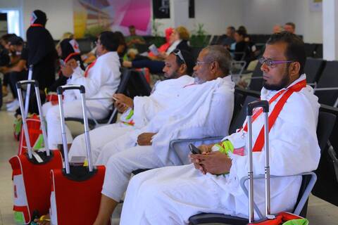 ހައްޖު ކޯޕަރޭޝަންގެ ފުރަތަމަ ގްރޫޕް ޢުމްރާއަށް ފުރައިފި