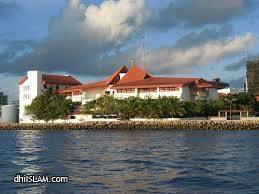 ސިންގަޕޫރުގެ މައުންޓް އެލިޒަބަތު ހޮސްޕިޓަލް ރާއްޖެ ގެންނަން ބޭނުން ހެއްޔެވެ؟