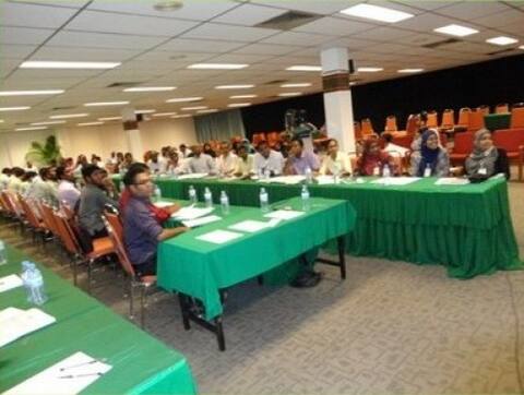 މުޖްތަމަޢުގައި ހިނގަމުންދާ ނޭދެވޭ ޢަމަލުތައް މަދުކުރުމަށް ކުރެވިދާނެ ކަންކަމާ ބެހޭ ގޮތުން ވޯކްޝޮޕެއް ހިންގައިފި