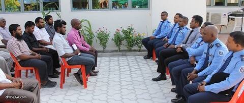 ކުޑަހުވަދޫ އިސް ރަށްވެހިންނާ ފުލުހުންނާ ހޯމް މިނިސްޓަރު ބައްދަލު ކުރައްވައިފި
