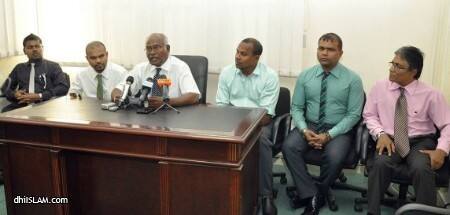 ދަރުސް ބެނާ މަގު ހުރަހަށް ދެމުން މަނާ