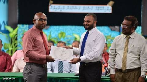"ކޮންމެ ދިވެއްސަކަށް މުސްހަފެއް" ހަދިޔާ ކުރުމަށް ކުރިއަށްގެންދާ މަޝްރޫއަށް 18 ކުންފުންނަކުން އެހީތެރިކަން ފޯރުކޮށްދީފި