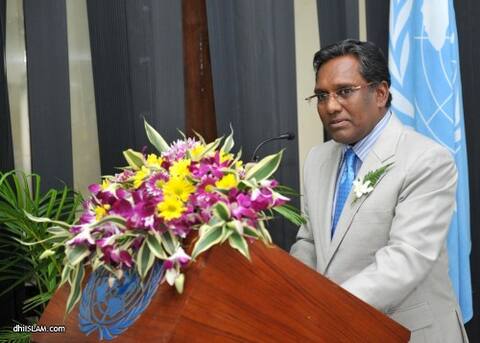 ނައިބު ރައީސްގެ ދެކަނބަލުން ޙައްޖަށް ފުރާވަޑައިގެންފި