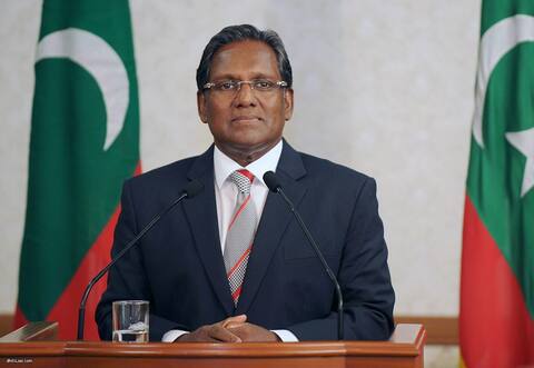 ފަލަސްތީނުން ރާއްޖެއަށް ޓީޗަރުންނާއި ޑޮކްޓަރުން ގެންނަނީ
