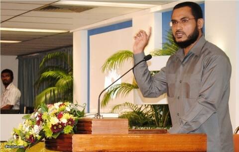 ޤުރުއާނުގެ ތަޢުލީމާއި ތަރުބިއްޔަތުގެ އަލީގައި ޤައުމަށް އަމާންކަން ހޯދުމަށް ޝައިޚް އިލްޔާސް ގޮވާލައްވައިފި