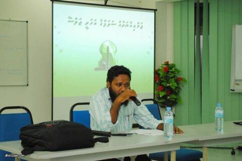 "މަރަށްމަރު ހިފުމުގެ ޙުކުމް ތަންފީޒުކުރުމަށް ތަކުރާރުކޮށް ގޮވާލަން" : ޝެއިޚް އަބްދުﷲ
