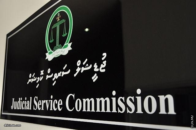 70 އަހަރުން ރިޓަޔާ ކުރާ ފަނޑިޔާރުންނަށް އިނާޔަތްދޭން ޖެހޭ މައްސަލަ އިސްތިއުނާފް ކުރަނީ