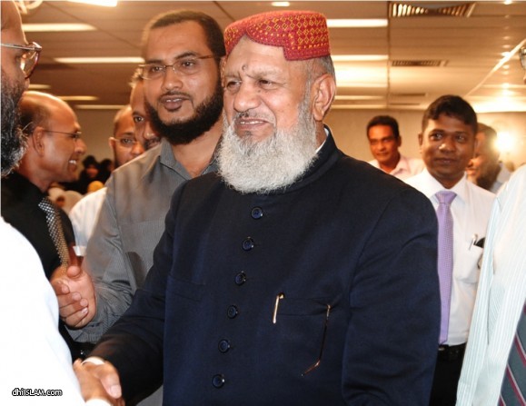 ޕާކިސްތާނުގެ މަޝްހޫރު ގާރީ ޑރ މުހައްމަދު ޔޫނުސް ރާއްޖެ ވަޑައިގެންފި