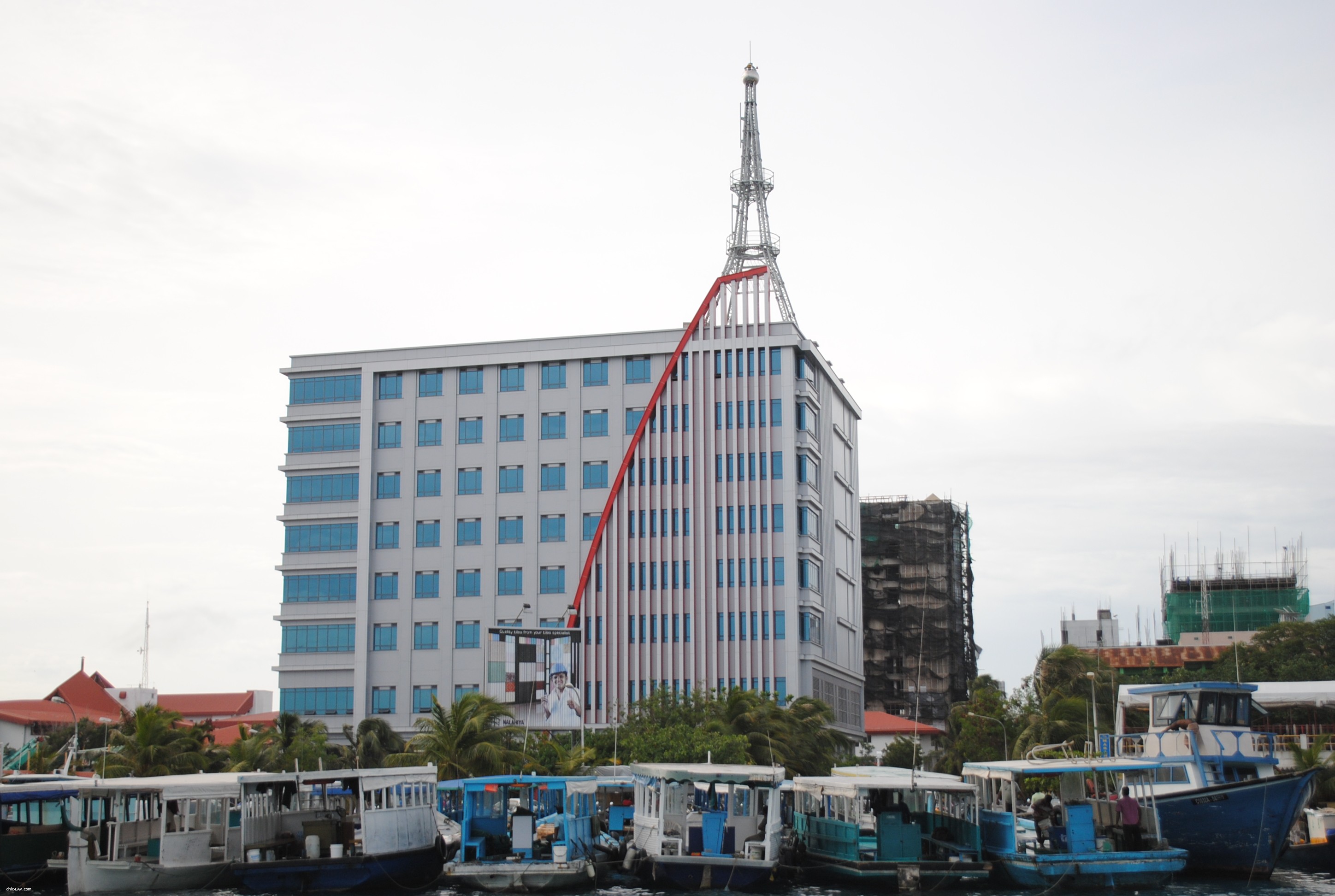 ދިރާގުން އިންޓަނެޓް ހިދުމަތް ހިލޭ ގުޅައިދެނީ