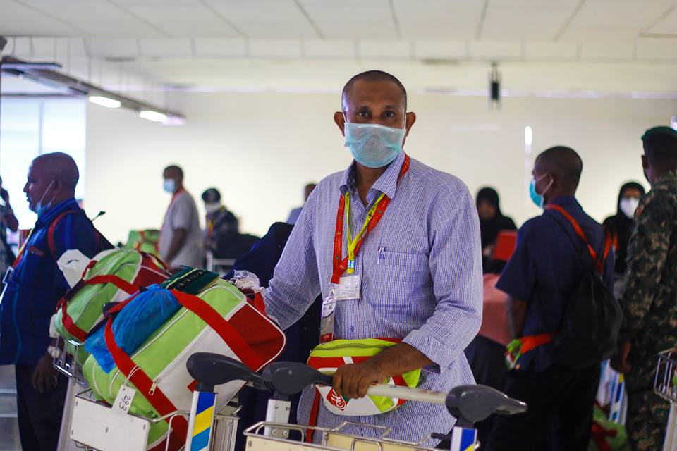 ކޯޕަރޭޝަންގެ ހަވާލުގައި ޙައްޖަށްދިޔަ މީހުން މާލެ އަންނަން ފަށައިފި