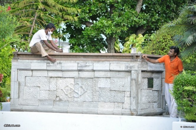 ފޮޓޯއިން؛ އިބްރާހިމް ނާސިރުގެ މަހާނަ މަރާމާތުކޮށް ރީތިކުރުން