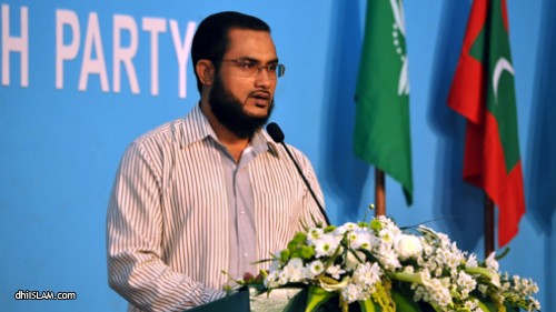 ރައްޔިތުންނާއި މުޚާޠަބު ކުރައްވާ ޝައިޚް އިލްޔާސް ޙުސައިން މިރޭ ޚާއްޞަ ޚިޠާބެއް ދެއްވަނީ
