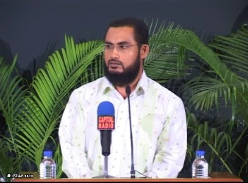 ޝައިޚް އިލްޔާސް ޙުސައިންގެ ޚާއްޞަ ދަރުސް "ބުނާށެވެ! އަޑުއަހައި ކިޔަމަންވެއްޖައީމެވެ." ޑިސެމްބަރ 9 ވާ ހުކުރު ދުވަހުގެރޭ