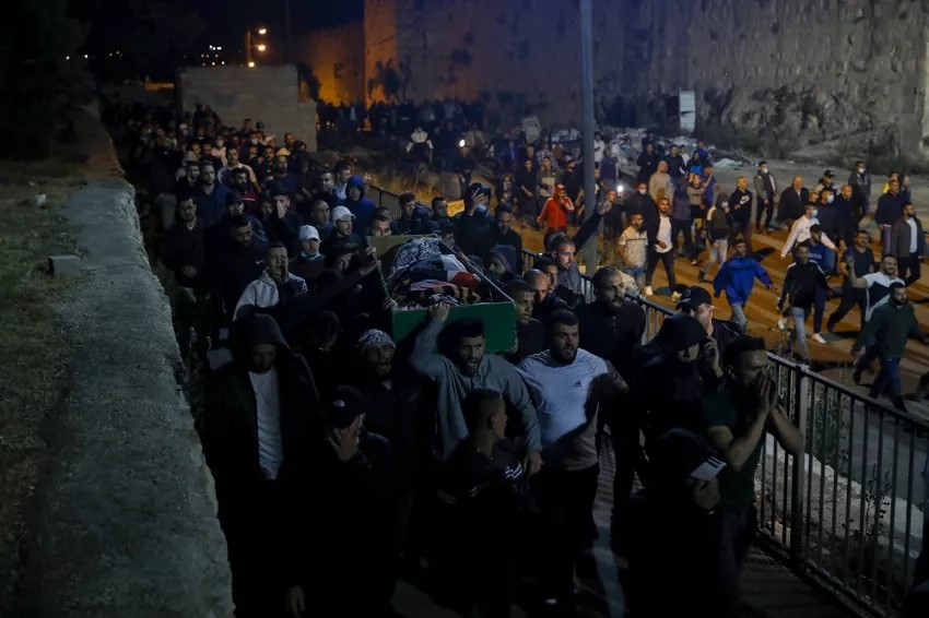 Israelge Fuluhun Avahaara Kolli Falastheenuge Zuvaanaage Janaazaaga Ethah Bayaku Baiveri Vejje