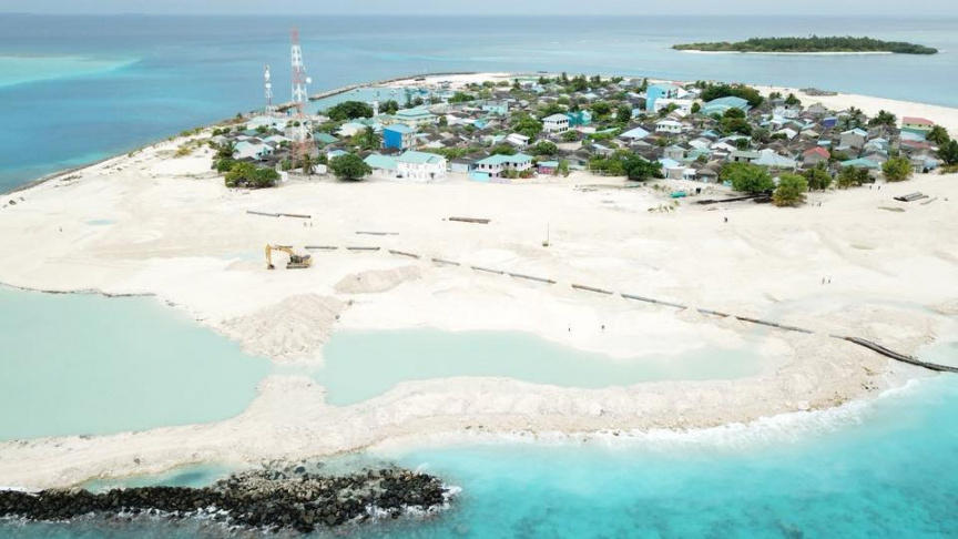 ކޮމަންޑޫގެ ބިން ހިއްކާ ނިންމައިފި