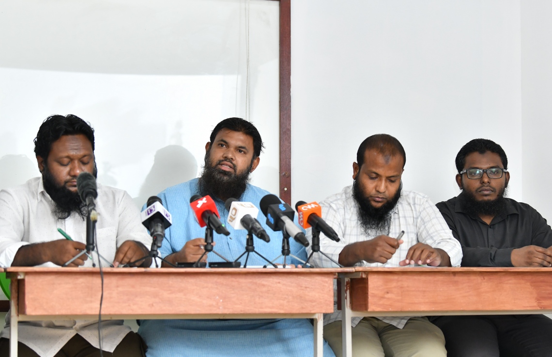 MDN ah Fiyavalhu Naalhaifinama E Jamiyya Uvaalan Hingi Fadha Harakaiythakeh Hingan Jehidhaane: Jamiyyathul Salaf