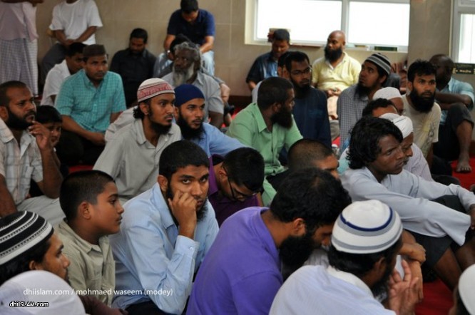 ނޮވެމްބަރ 18، ހުކުރު ދުވަހުގެ ރޭގެ އިސްލާމިކް މިނިސްޓްރީގެ ދަރުސް ތާވަލް