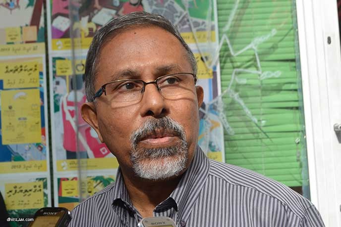 ބޭވަފާތްތެރި ނުވާނަން: ޑރ. މުސްތަފާ