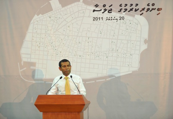 ތަރައްގީއަށް އޮތް ހުރަހަކީ ބޭރު މީހުނަށް ނަފުރަތު ކުރުމާއި ދީނީ ހަރުކަށިކަން: ރައީސް ނަޝީދު