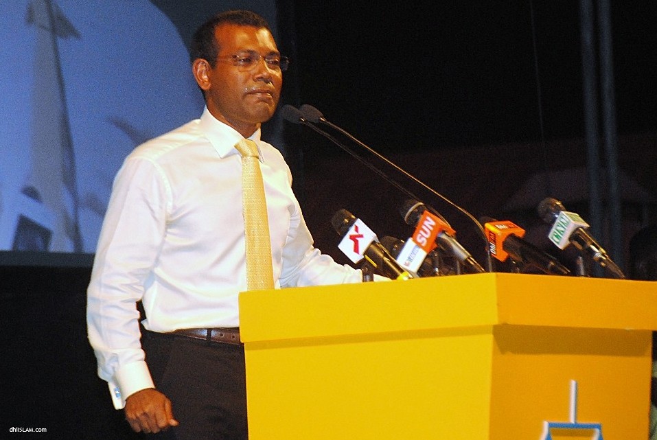 ދީނަށްޓަކާއޭ ވިދާޅުވެ ދޭދޭ ގައުމުތަކާއި ދެމެދުވާ ގުޅުން މިވަނީ ޚަރާބު ކޮށްފައި: ނަޝީދު