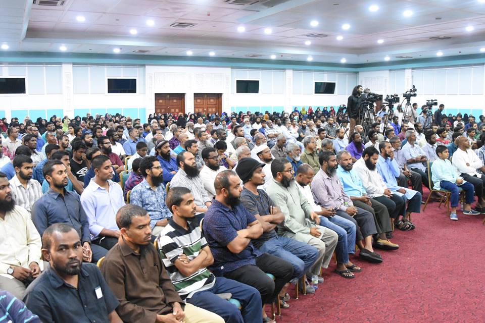 "ރިޝްވަތު" ނަމުގައި ހުކުރުދުވަހުގެރޭ ސަލަފުން ދަރުހެއް ބާއްވަނީ