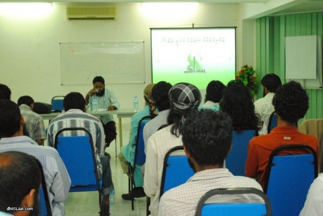 ޤާނޫނުލް އުޤޫބާތުގެ ބިލަށް ޚިޔާލު ހުށައެޅުމުގެ މުއްދަތު ކުރުކޮށްލުމުން ސަލަފުން ކަންބޮޑުވުން ފާޅުކޮށްފި