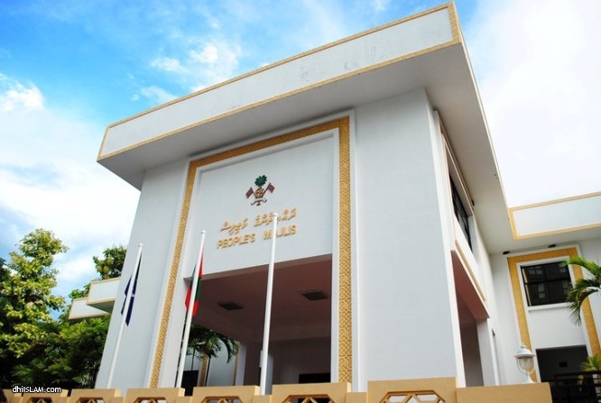 ދިއިސްލާމް ފޮޓޯ: އިބްރާހިމް އަޝްވާޤު