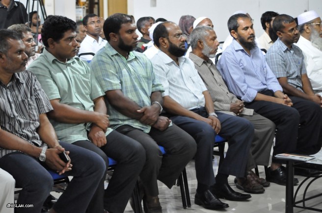 ބުހާރީގެ ދިވެހި ތަރުޖަމާ ދެވަނަ ބައި ނެރުން - ދިއިސްލާމް ފޮޓޯ: އަސްވާގު